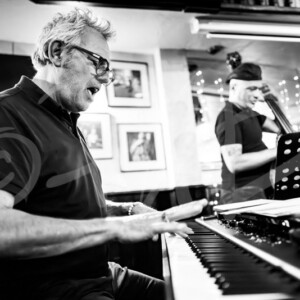 Concert ambiance Pad