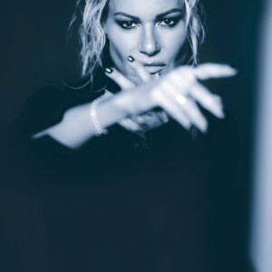 Photo portrait mode Alexia Vic : Photographe PAD